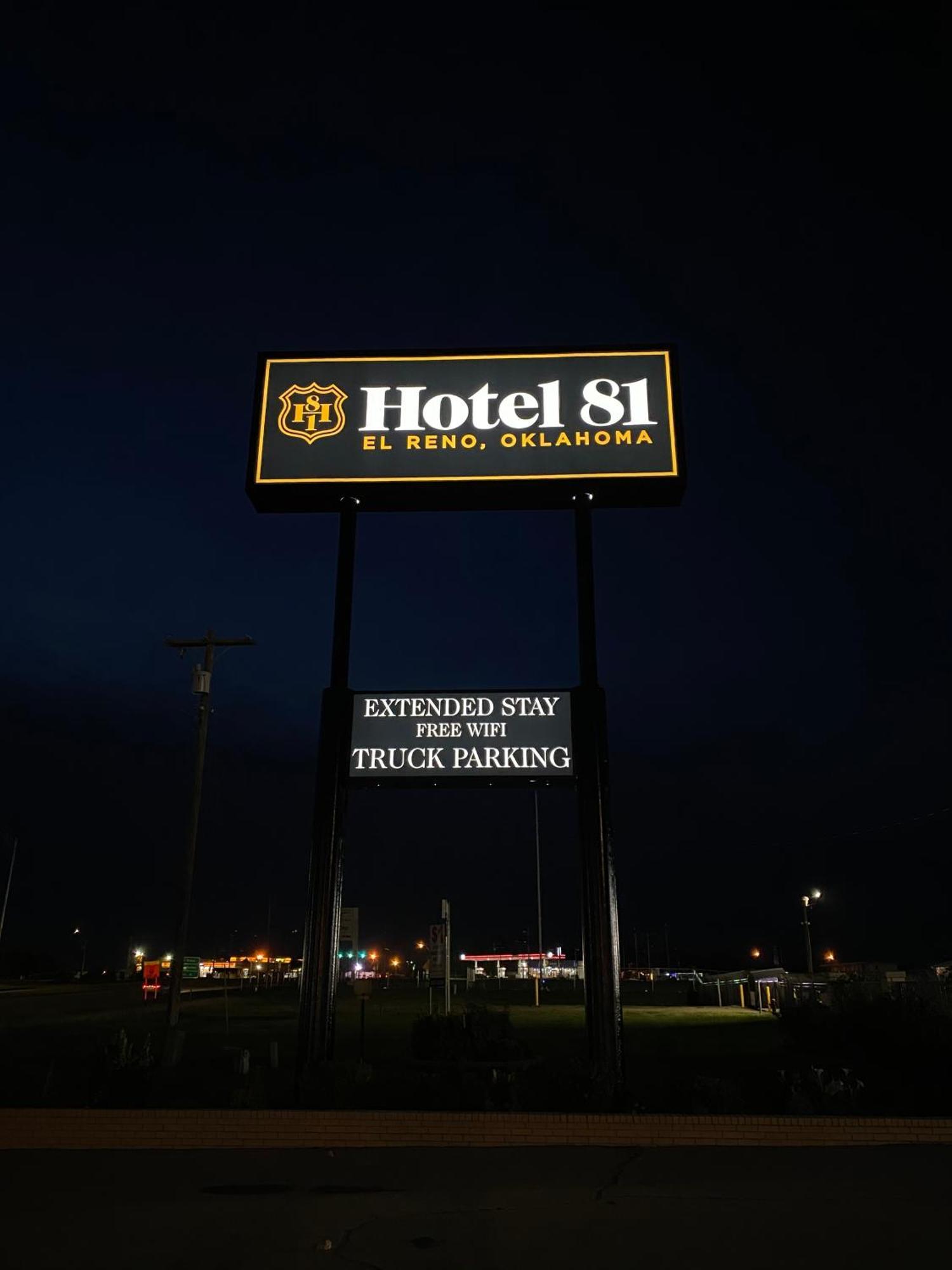 Hotel 81 El Reno Екстериор снимка